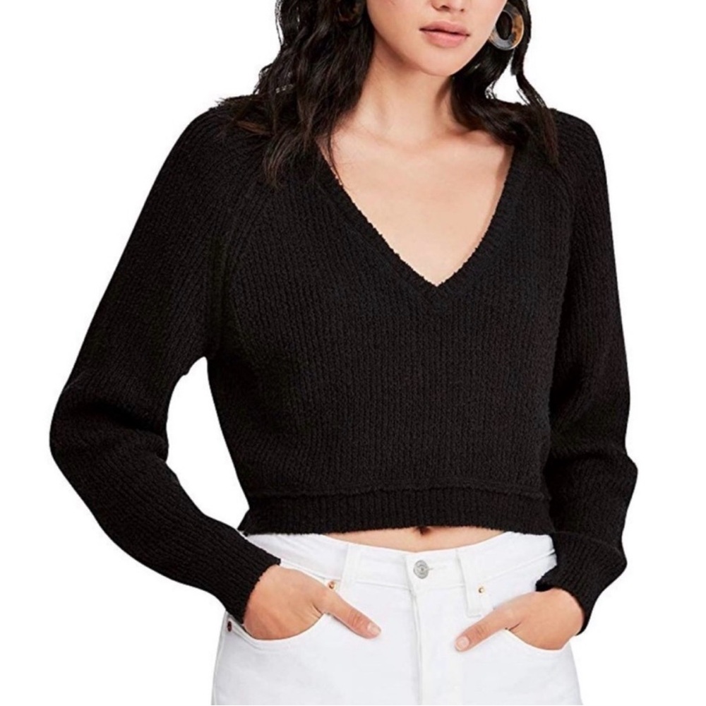 Free People Black V‑Neck Cropped Sweater